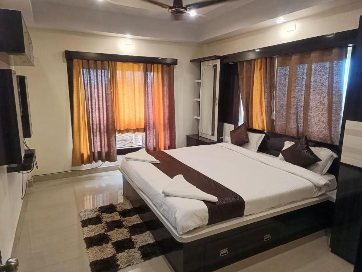 Green Heaven Shree Hotel Puri Exterior photo