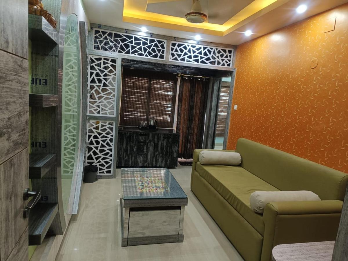 Green Heaven Shree Hotel Puri Exterior photo